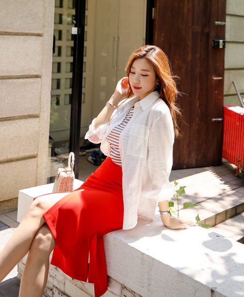 3 kiểu áo khoác công sở duyên dáng bất chấp nóng
