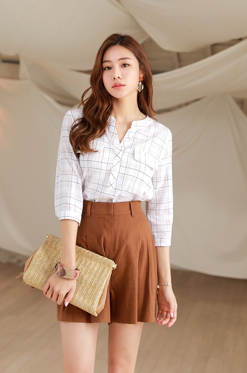 Mặc quần short đi làm không hề bất khả thi